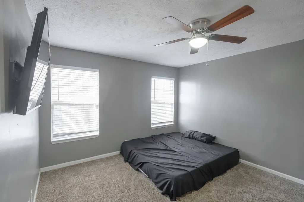 1512 Holden Court Murfreesboro TN 37128