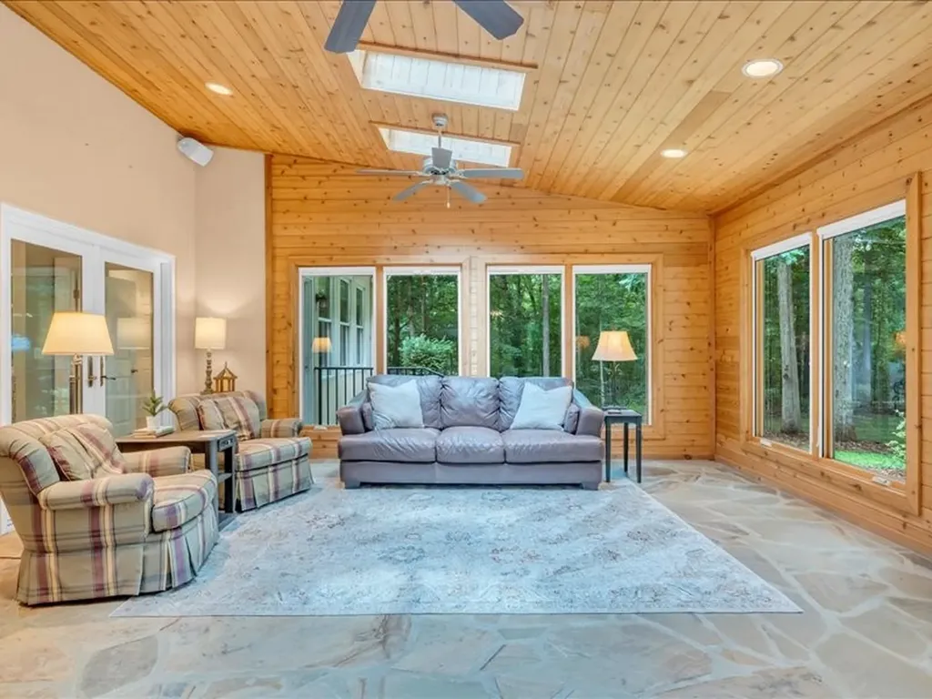111 Arcadia Court Murfreesboro TN 37130