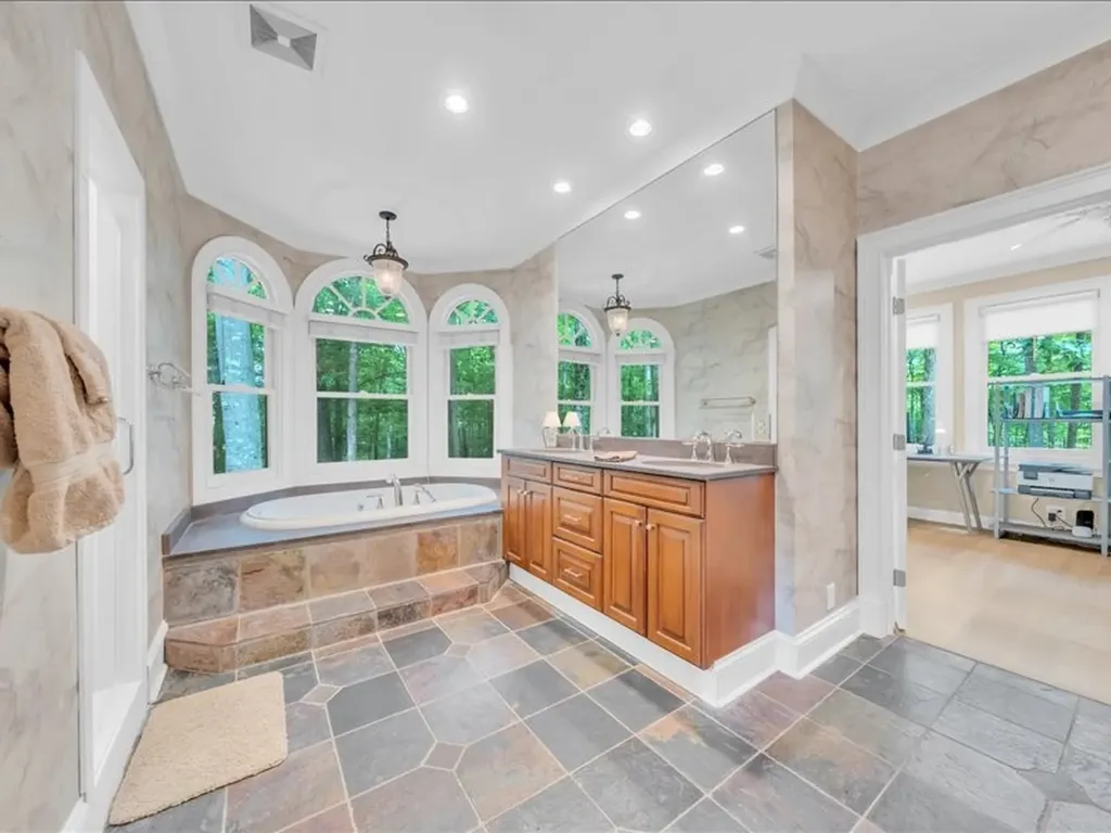 111 Arcadia Court Murfreesboro TN 37130