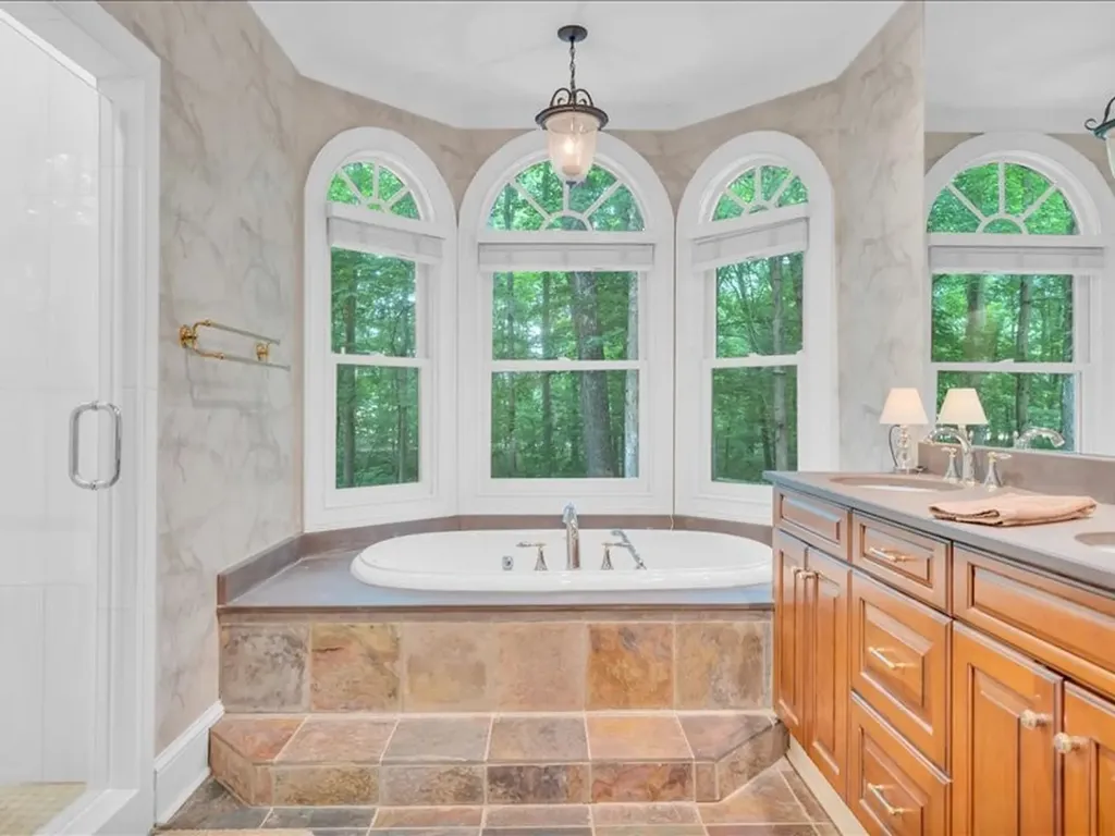 111 Arcadia Court Murfreesboro TN 37130