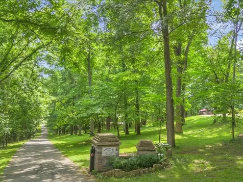 111 Arcadia Court Murfreesboro TN 37130