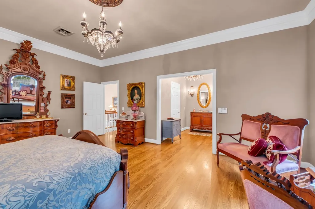 641 Old Lebanon Dirt Road Hermitage TN 37076