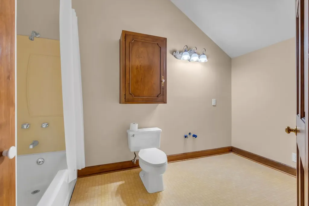 641 Old Lebanon Dirt Road Hermitage TN 37076