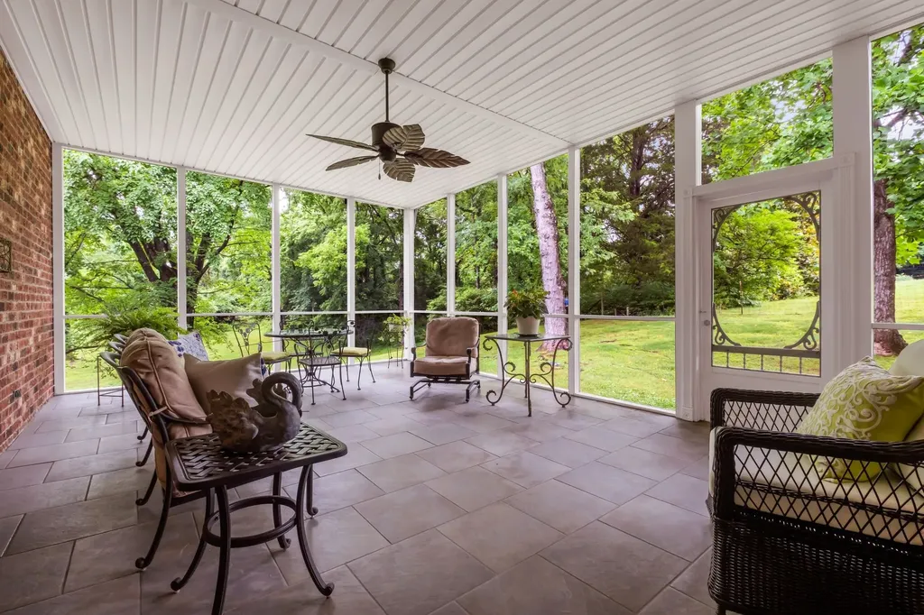 641 Old Lebanon Dirt Road Hermitage TN 37076