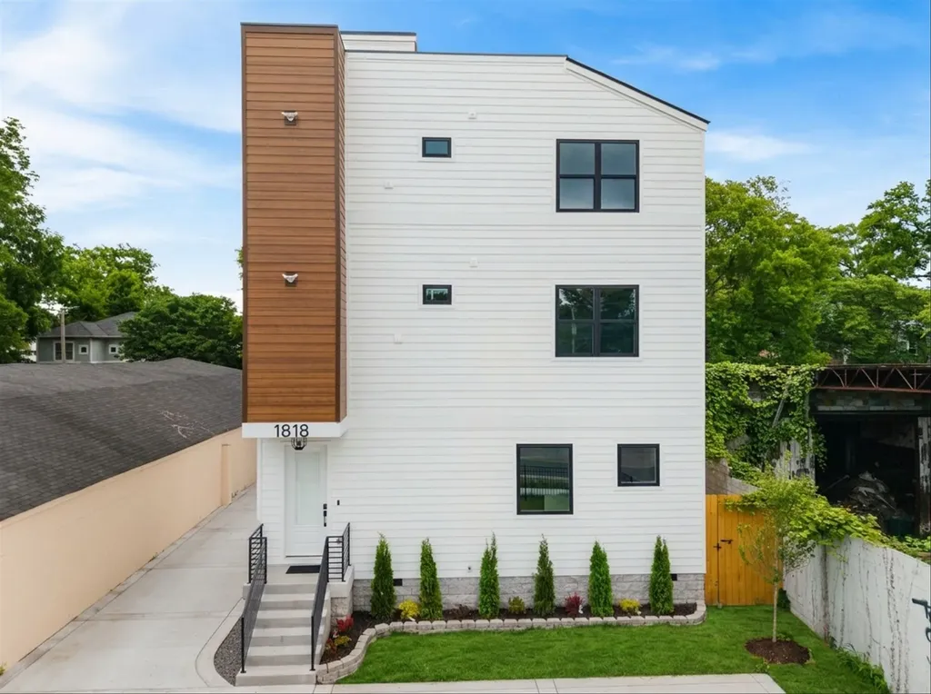 1818 Dr Db Todd Jr Boulevard Nashville TN 37208