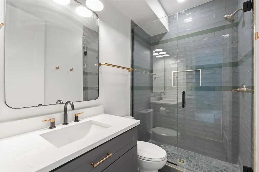 1818 Dr Db Todd Jr Boulevard Nashville TN 37208