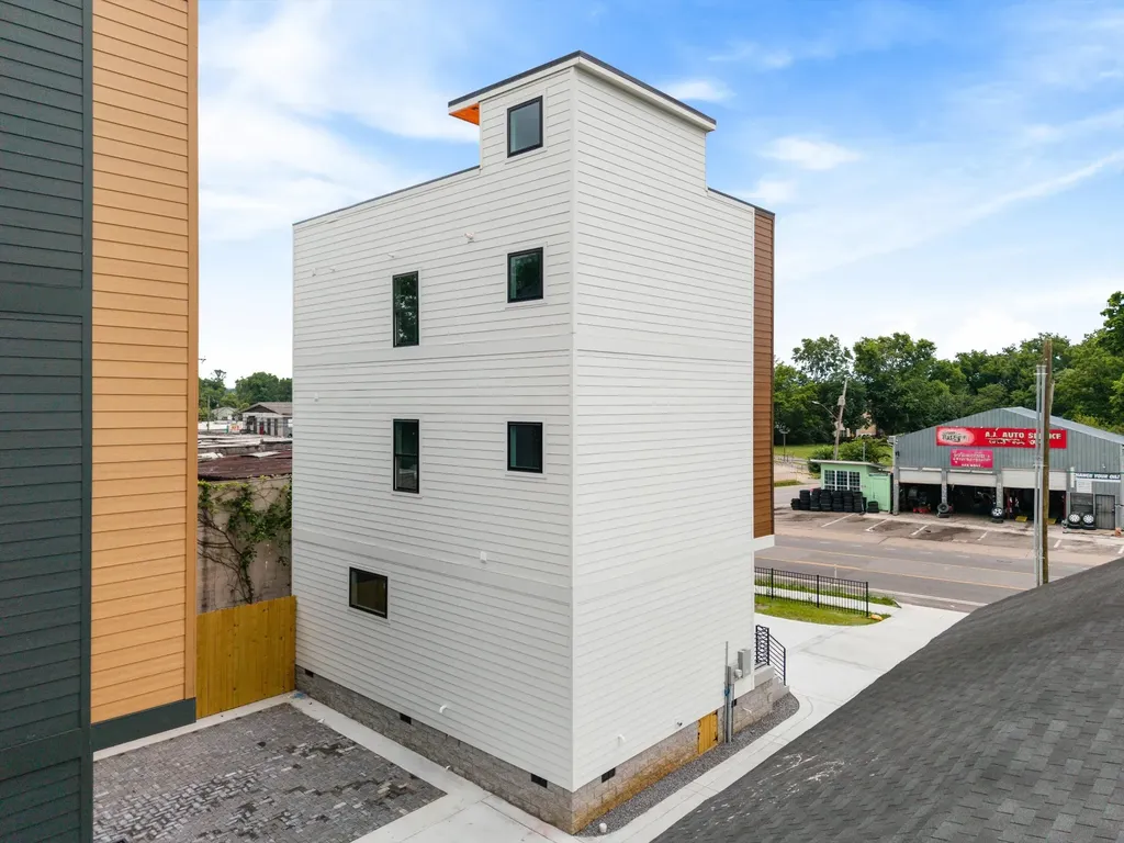 1818 Dr Db Todd Jr Boulevard Nashville TN 37208