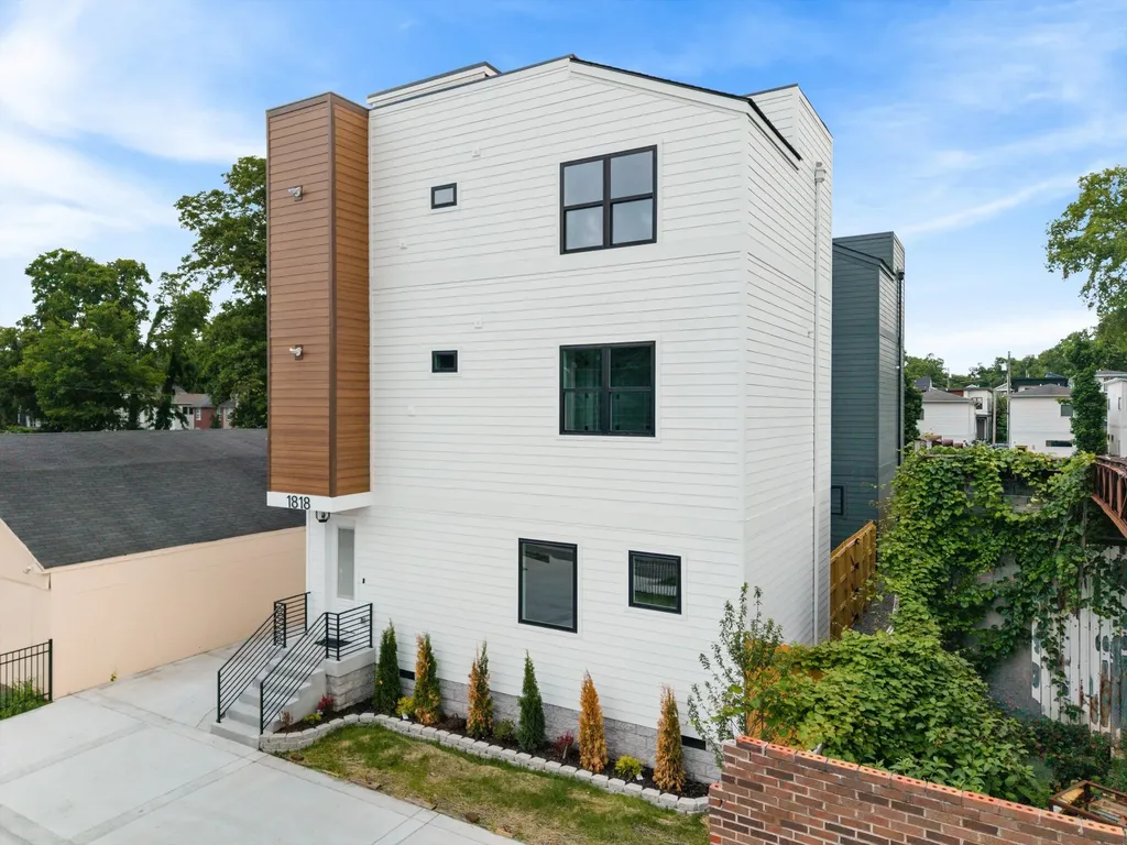 1818 Dr Db Todd Jr Boulevard Nashville TN 37208