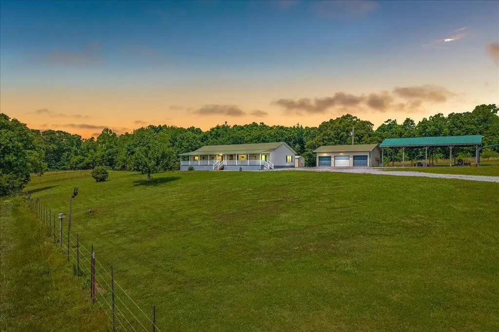 1150 Goodfield Road Decatur TN 37322