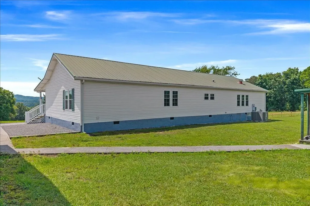 1150 Goodfield Road Decatur TN 37322
