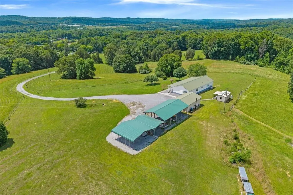 1150 Goodfield Road Decatur TN 37322