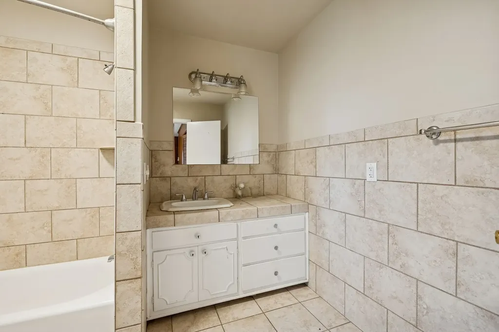 2032 Eversong Lane Hermitage TN 37076