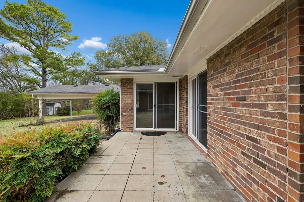 2032 Eversong Lane Hermitage TN 37076