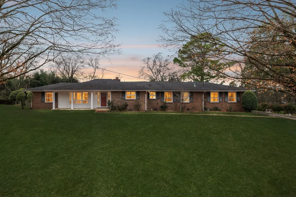 2032 Eversong Lane Hermitage TN 37076