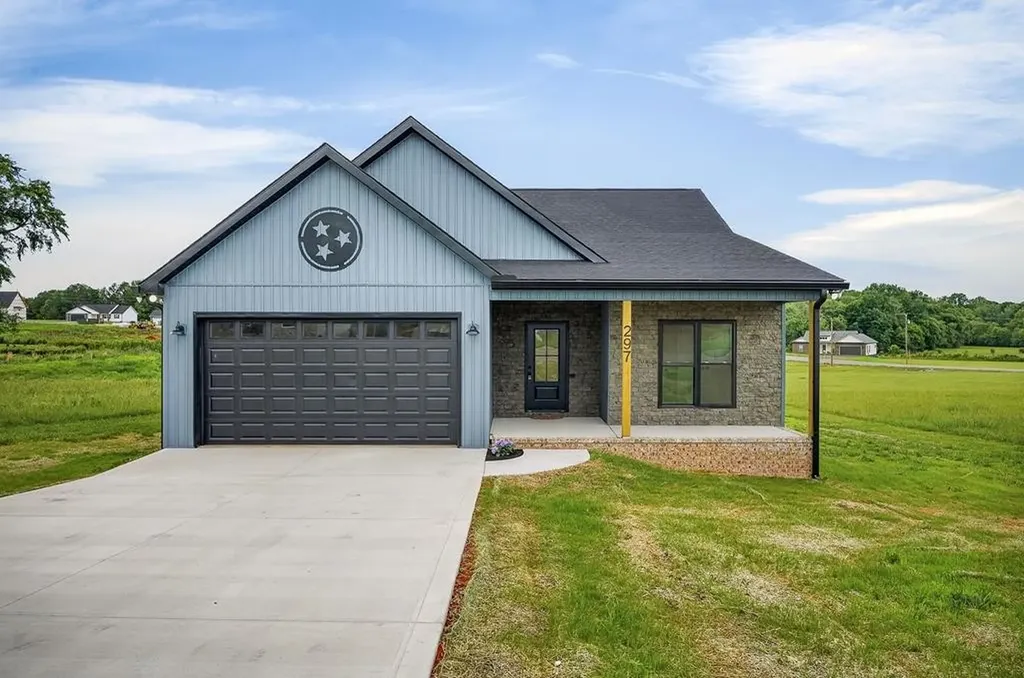 297 Harleys Ridge Road Sparta TN 38583