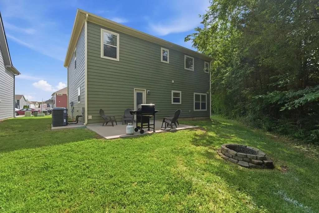 5944 Enclave Drive Murfreesboro TN 37128