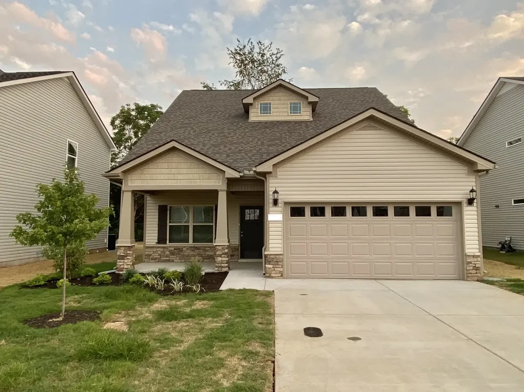 2115 Secretariat Trace Murfreesboro TN 37128
