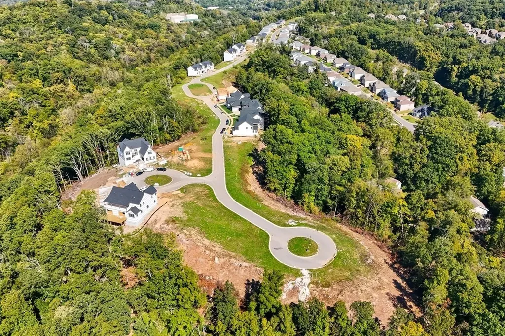 776 Summit Oaks Court Nashville TN 37221