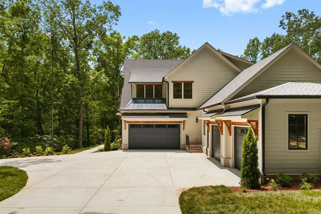 5662 Pinewood Road Franklin TN 37064