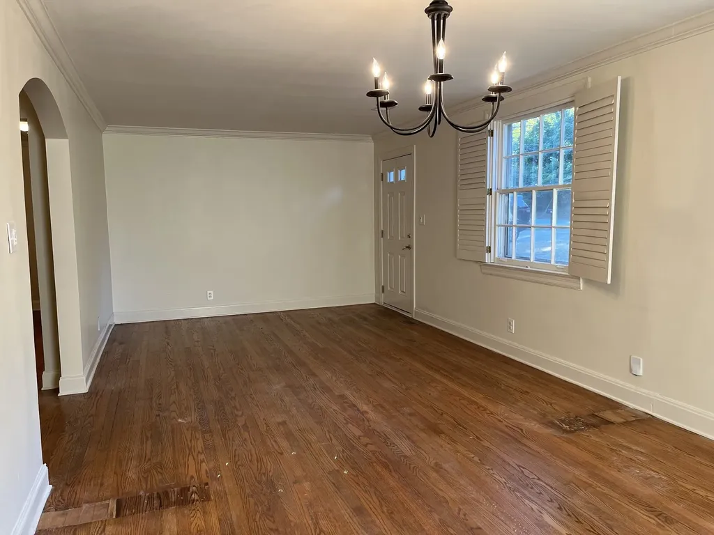 3820 Woodmont Lane Nashville TN 37215