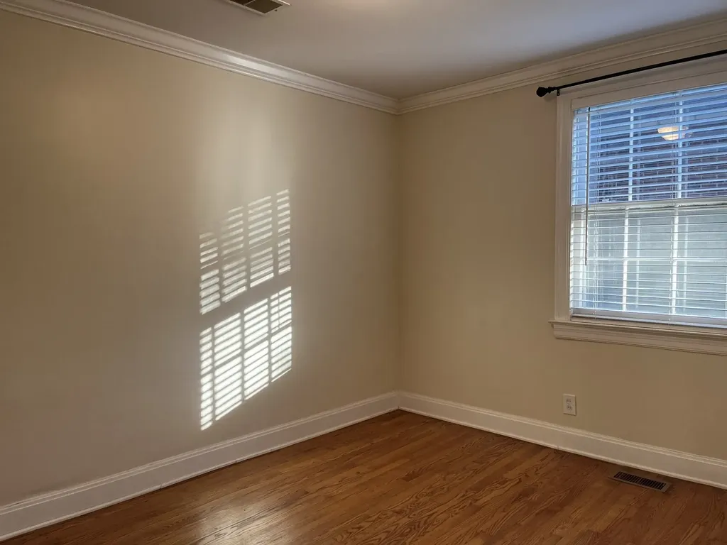 3820 Woodmont Lane Nashville TN 37215