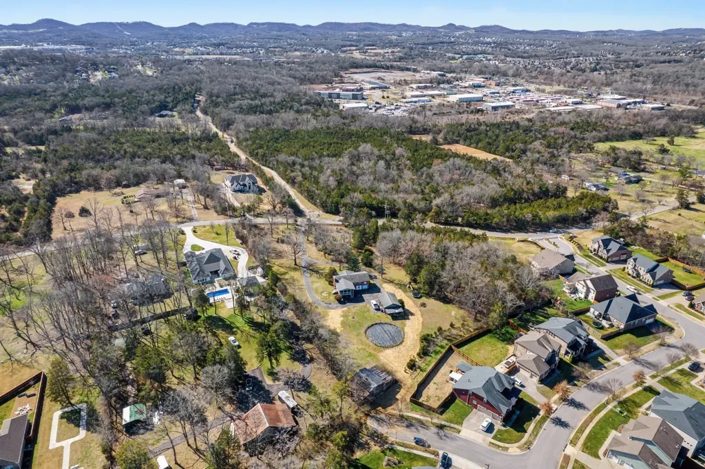 2084 Kidd Road Nolensville TN 37135