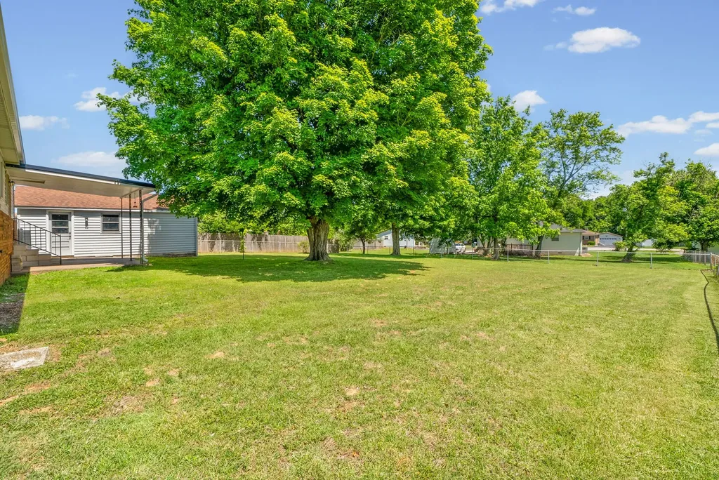 711 Sanderson Drive Hopkinsville KY 42240