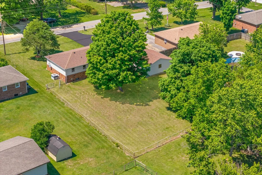 711 Sanderson Drive Hopkinsville KY 42240