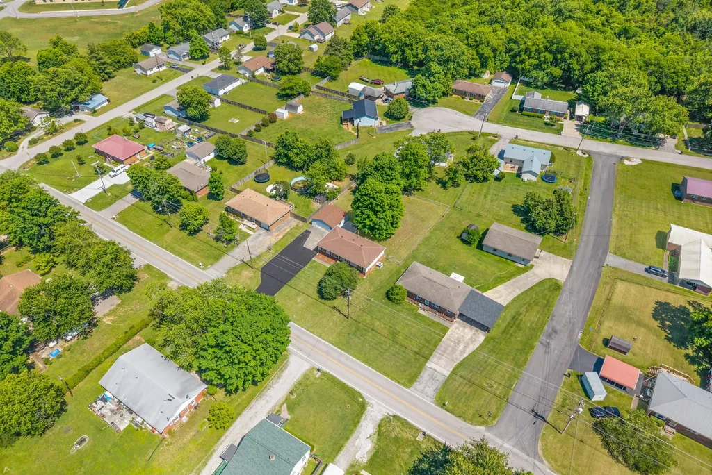 711 Sanderson Drive Hopkinsville KY 42240