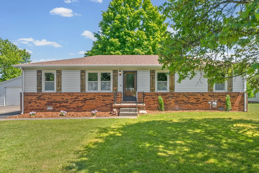 711 Sanderson Drive Hopkinsville KY 42240
