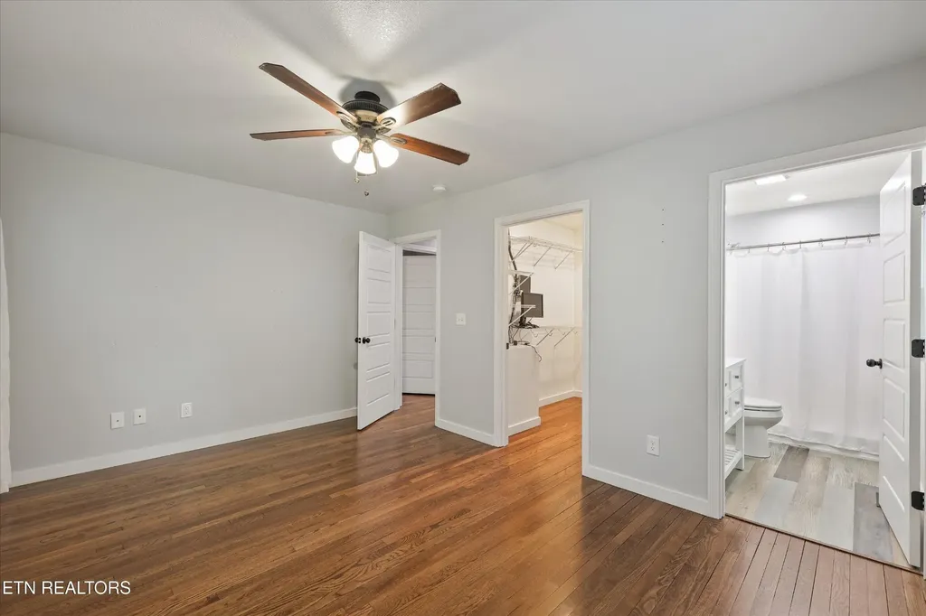 107 W Magnolia Lane Oak Ridge TN 37830