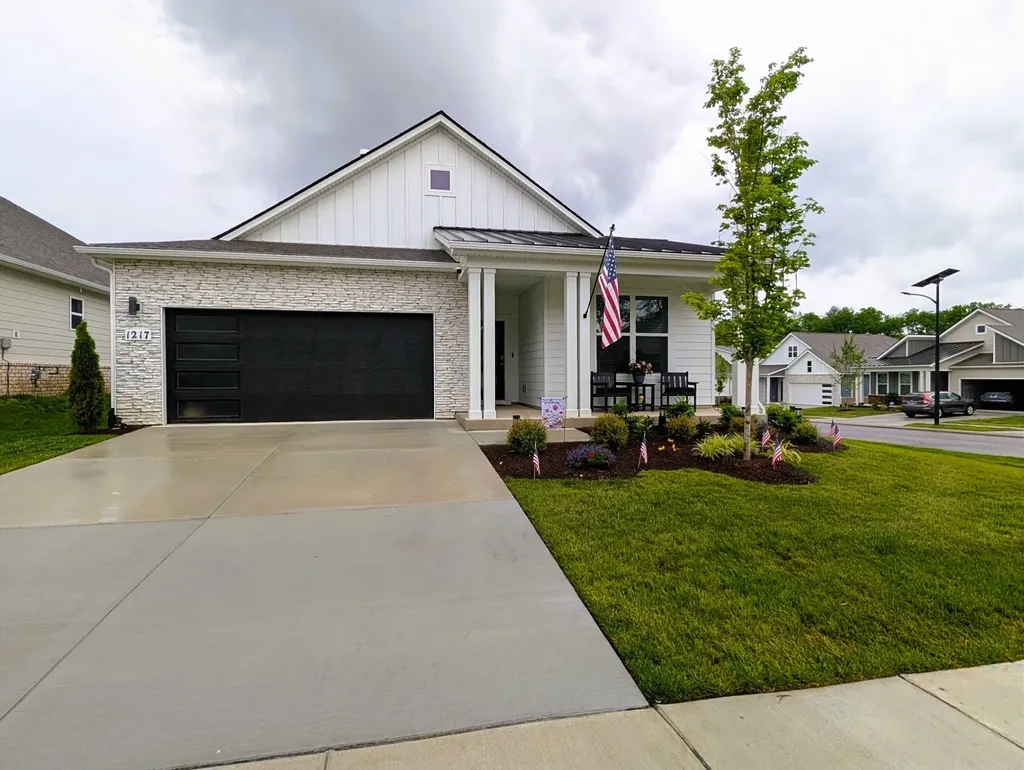 1217 Chapel Cove Pvt Gallatin TN 37066