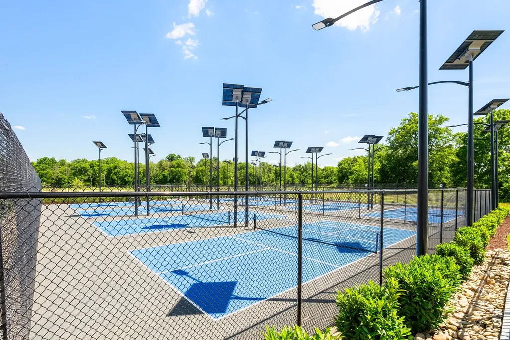 1217 Chapel Cove Pvt Gallatin TN 37066
