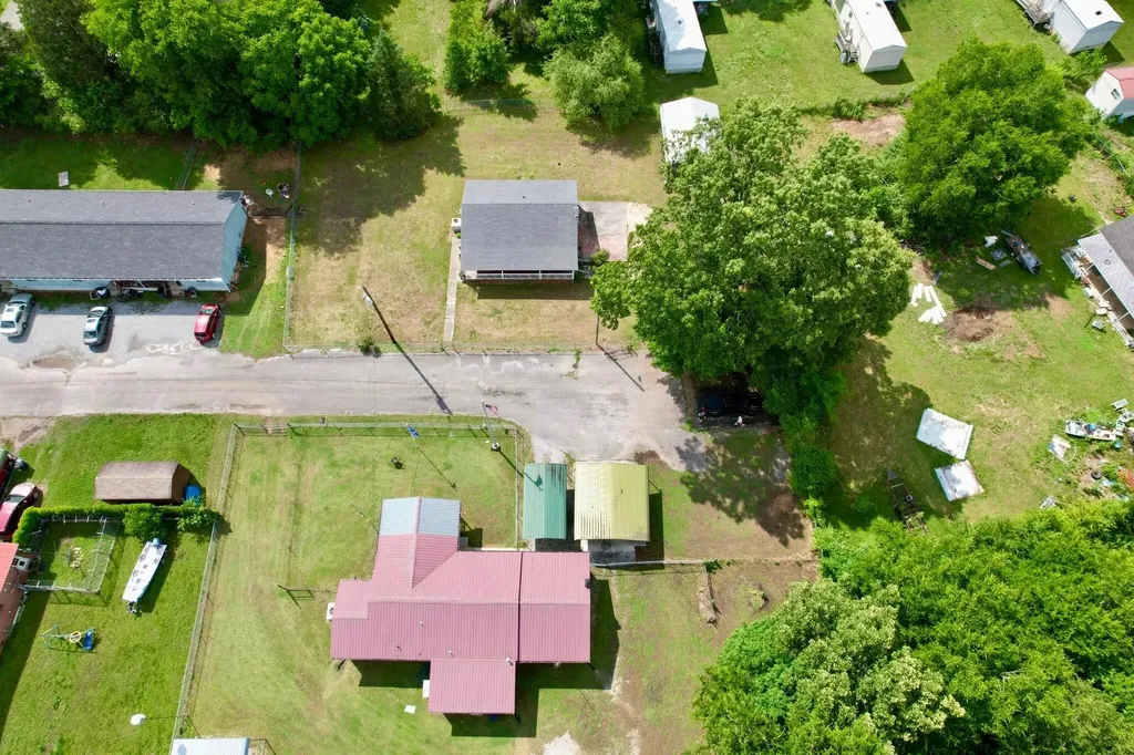 405 Red Maple Street Graysville TN 37338