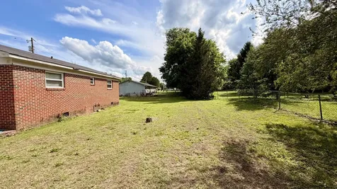 405 Red Maple Street Graysville TN 37338