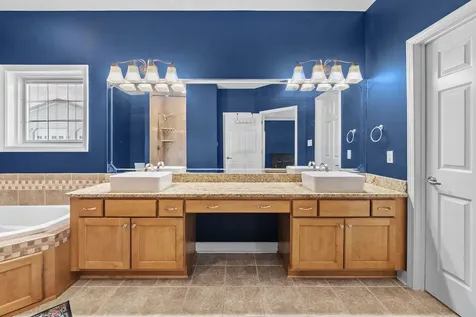 6091 Harmony Grove Road Hopkinsville KY 42240