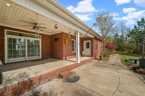6091 Harmony Grove Road Hopkinsville KY 42240