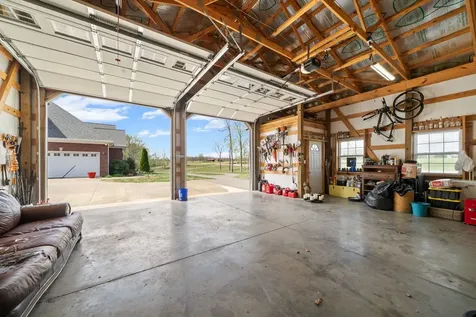 6091 Harmony Grove Road Hopkinsville KY 42240