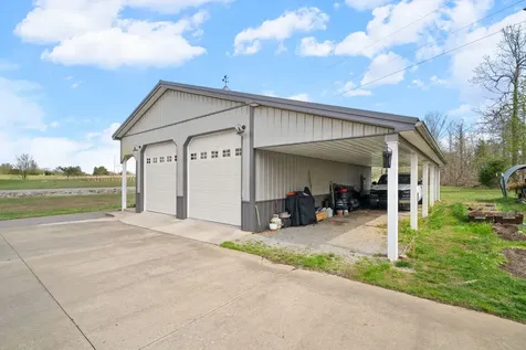 6091 Harmony Grove Road Hopkinsville KY 42240