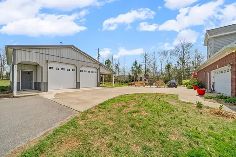 6091 Harmony Grove Road Hopkinsville KY 42240