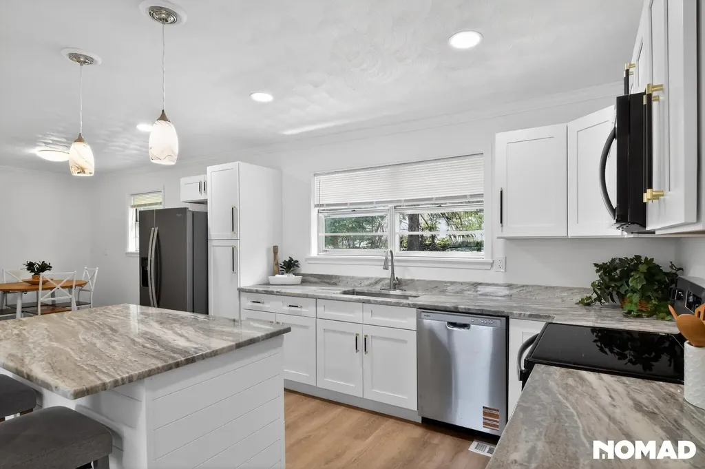 3355 SE Dockery Street, SE Cleveland TN 37323