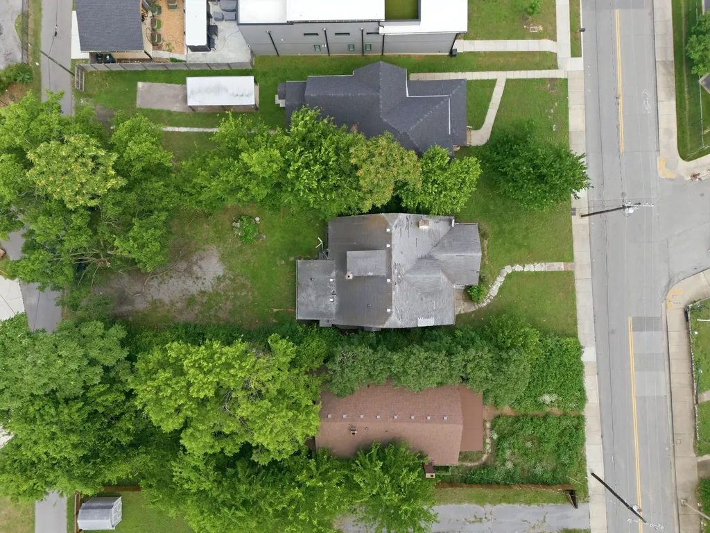 2020 Clifton Avenue Nashville TN 37203