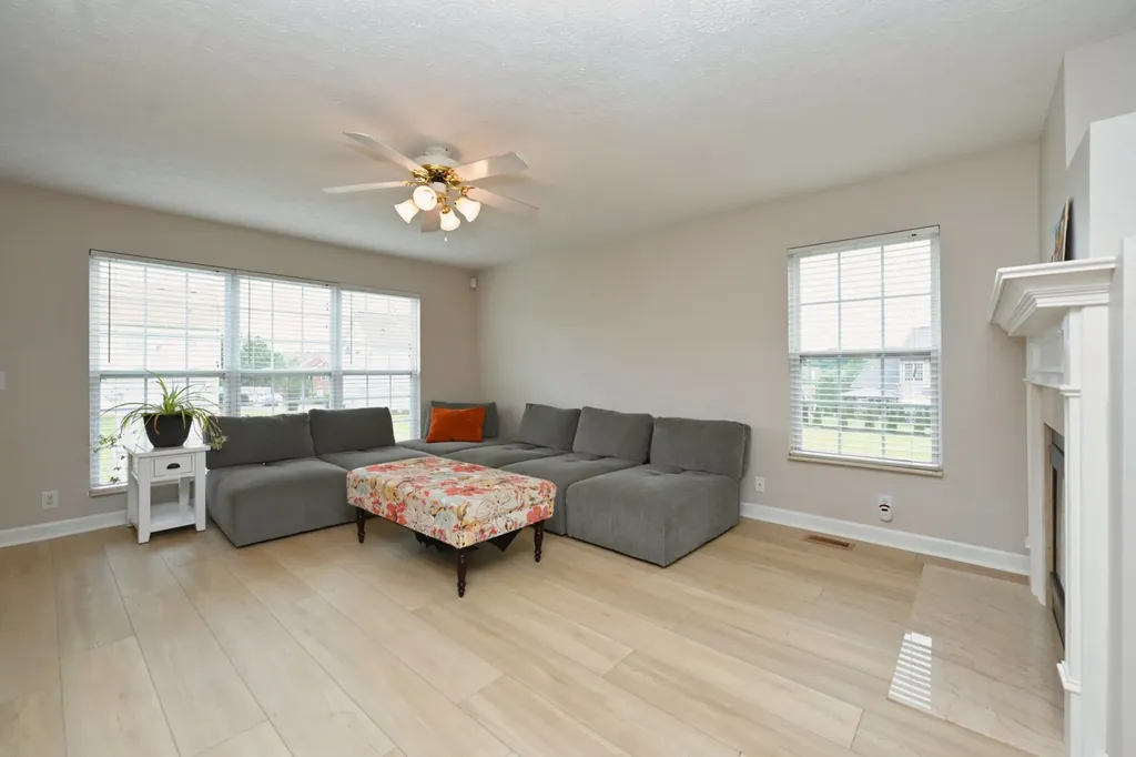 102 Lance Park Circle Goodlettsville TN 37072