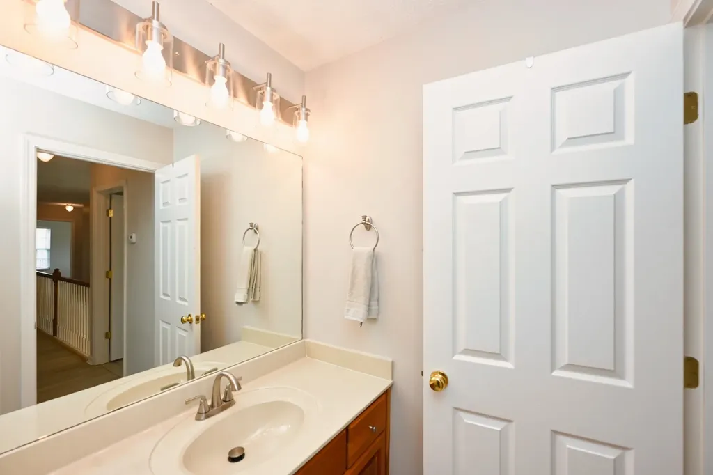 102 Lance Park Circle Goodlettsville TN 37072