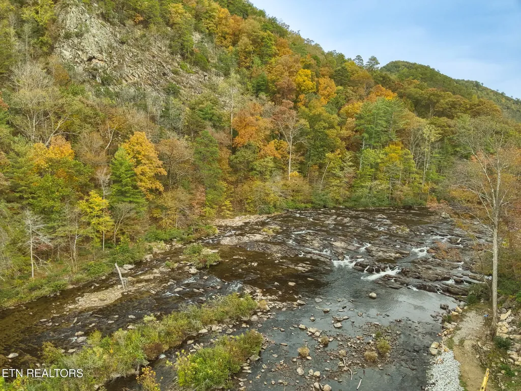 1667 Cherohala Skyway Tellico Plains TN 37385