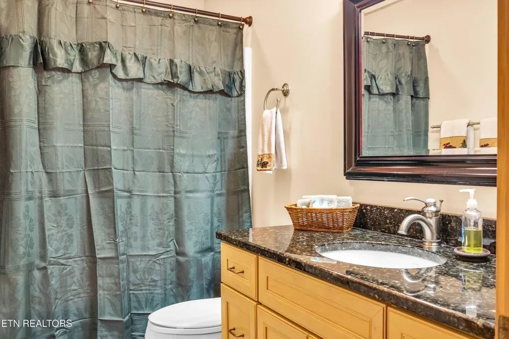 1667 Cherohala Skyway Tellico Plains TN 37385
