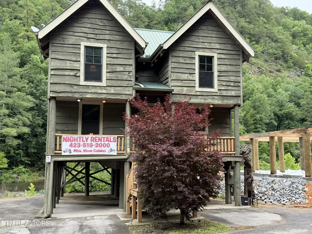1667 Cherohala Skyway Tellico Plains TN 37385