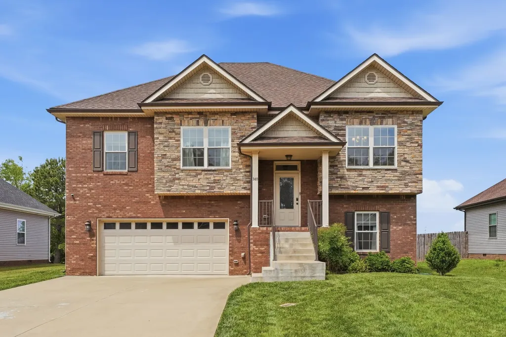 340 Chase Drive Clarksville TN 37043