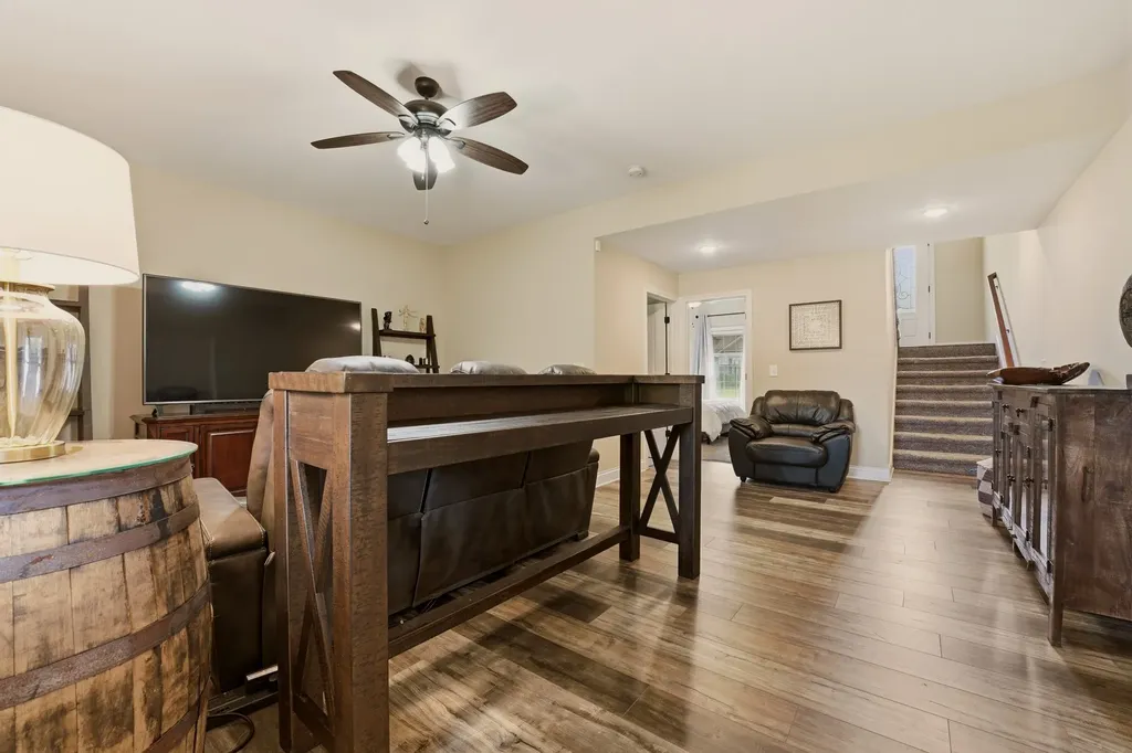 340 Chase Drive Clarksville TN 37043