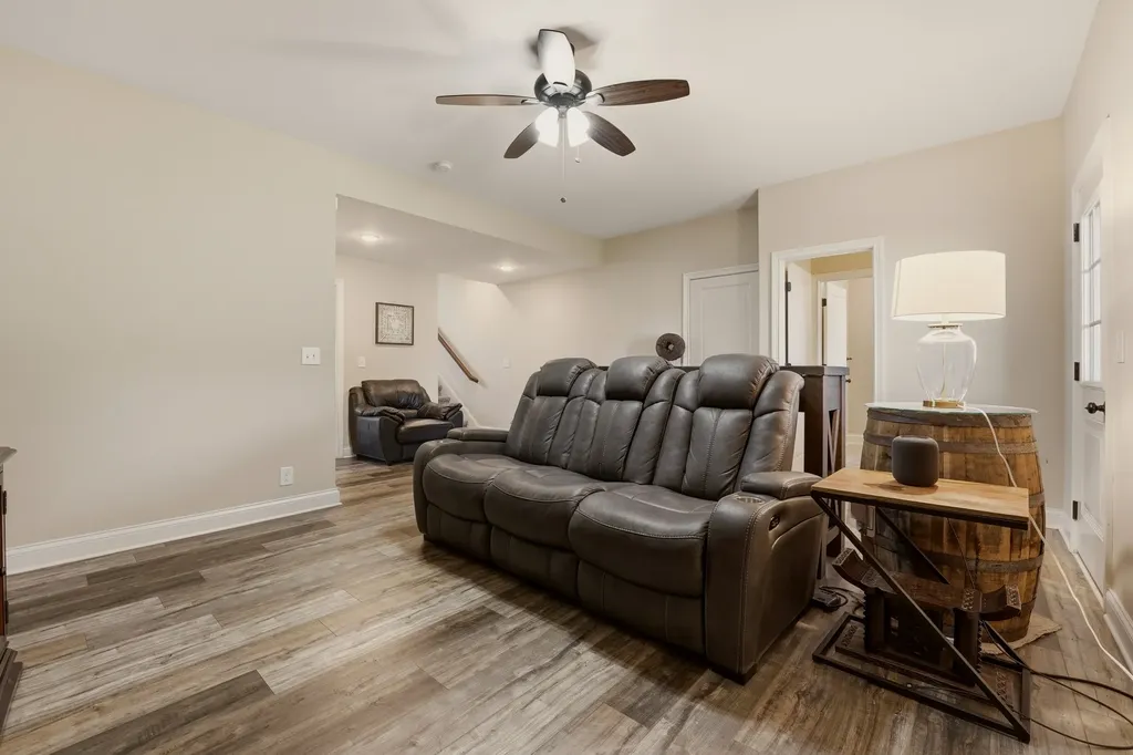 340 Chase Drive Clarksville TN 37043